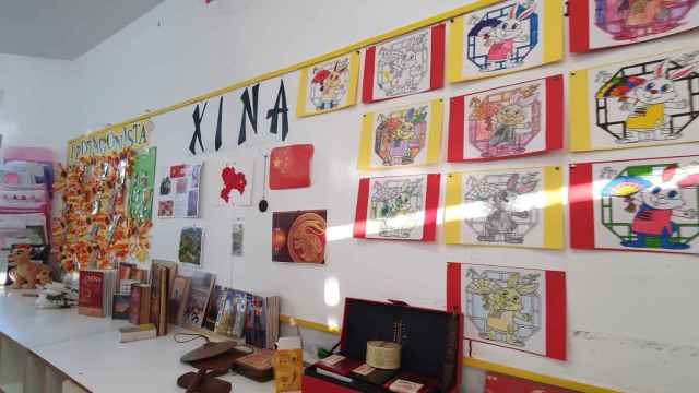 Mural sobre la cultura china en un aula de Infantil de la escuela Teide