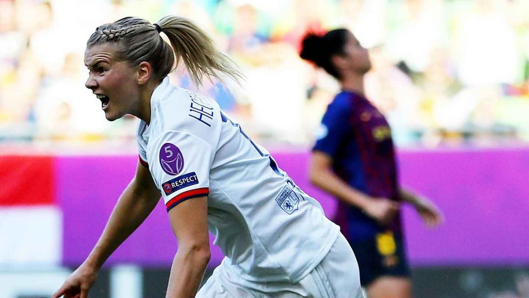 Ada Hegerberg festeja un gol con el Olympique de Lyon