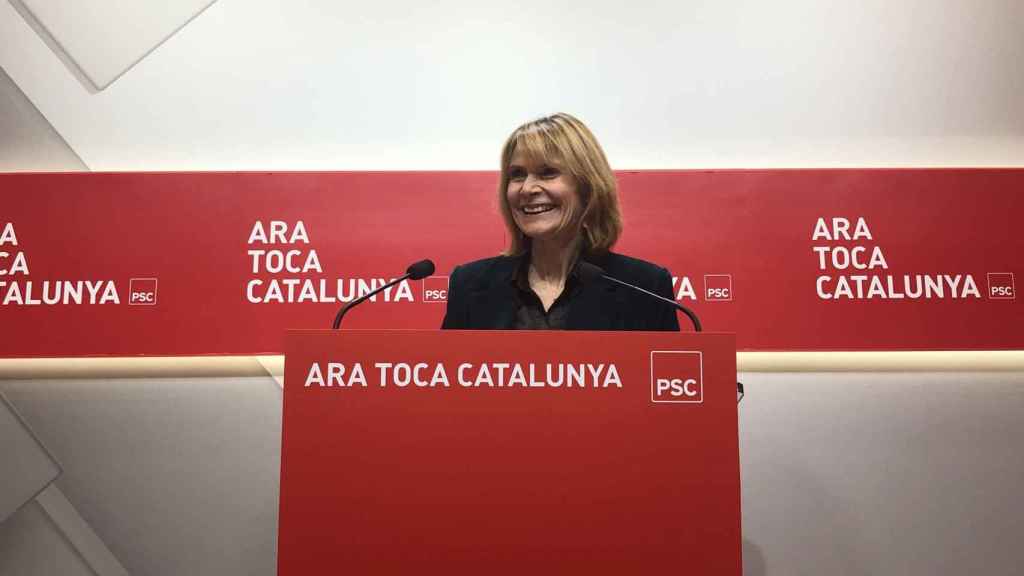 La presidenta de la Diputación de Barcelona, Lluïsa Moret, en rueda de prensa en la sede del PSC