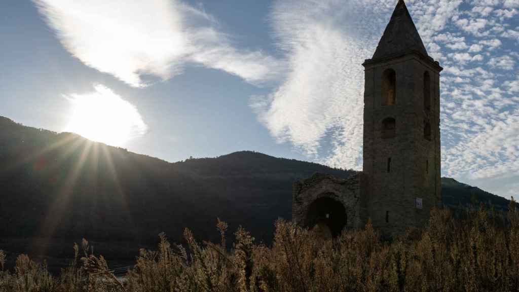 Tiempo soleado en el pantano de Sau