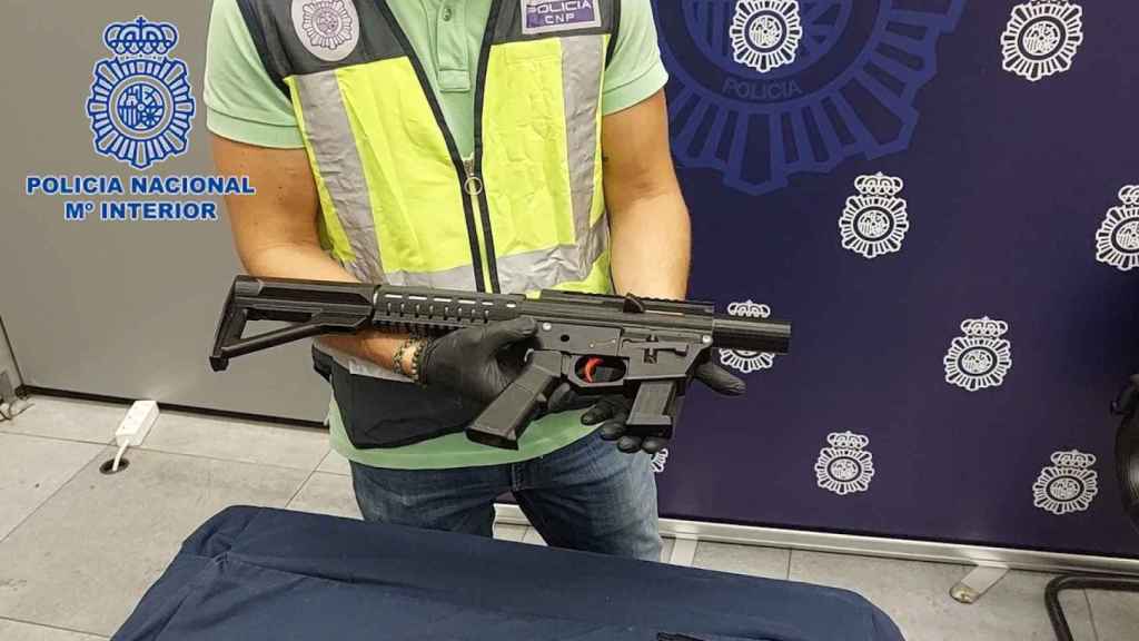 Subfusil Ar9 ensamblado con piezas impresas en 3D