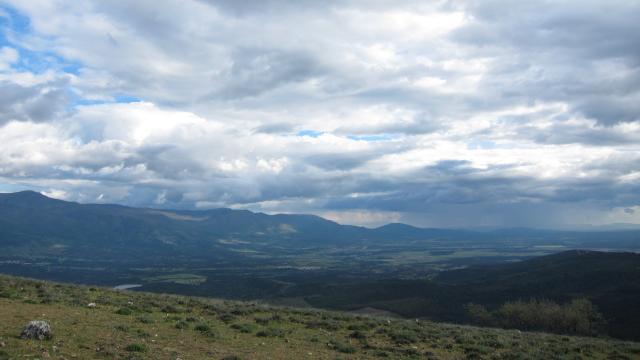 Cielo nublado en el interior de Cataluña