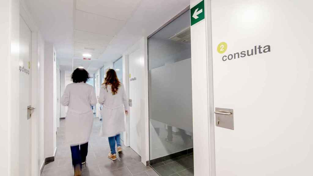 Dos sanitarias, en un recurso de salud mental del gigante ITA