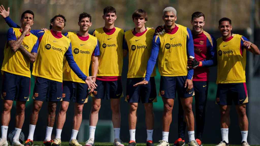 Los jugadores del Barça preparan el partido contra el Atlético