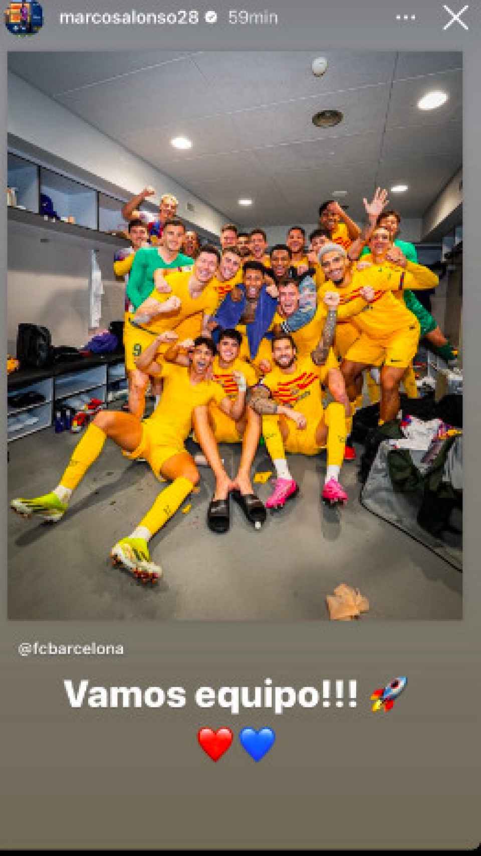 Marcos Alonso celebra la victoria del Barça
