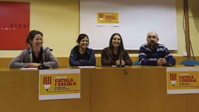 Plataforma Pública i en Català (Piec) presenta la jornada 'Català i Escola' en la sede de Ciemen