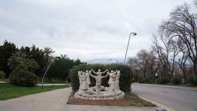 Monumento a la sardana en Barcelona