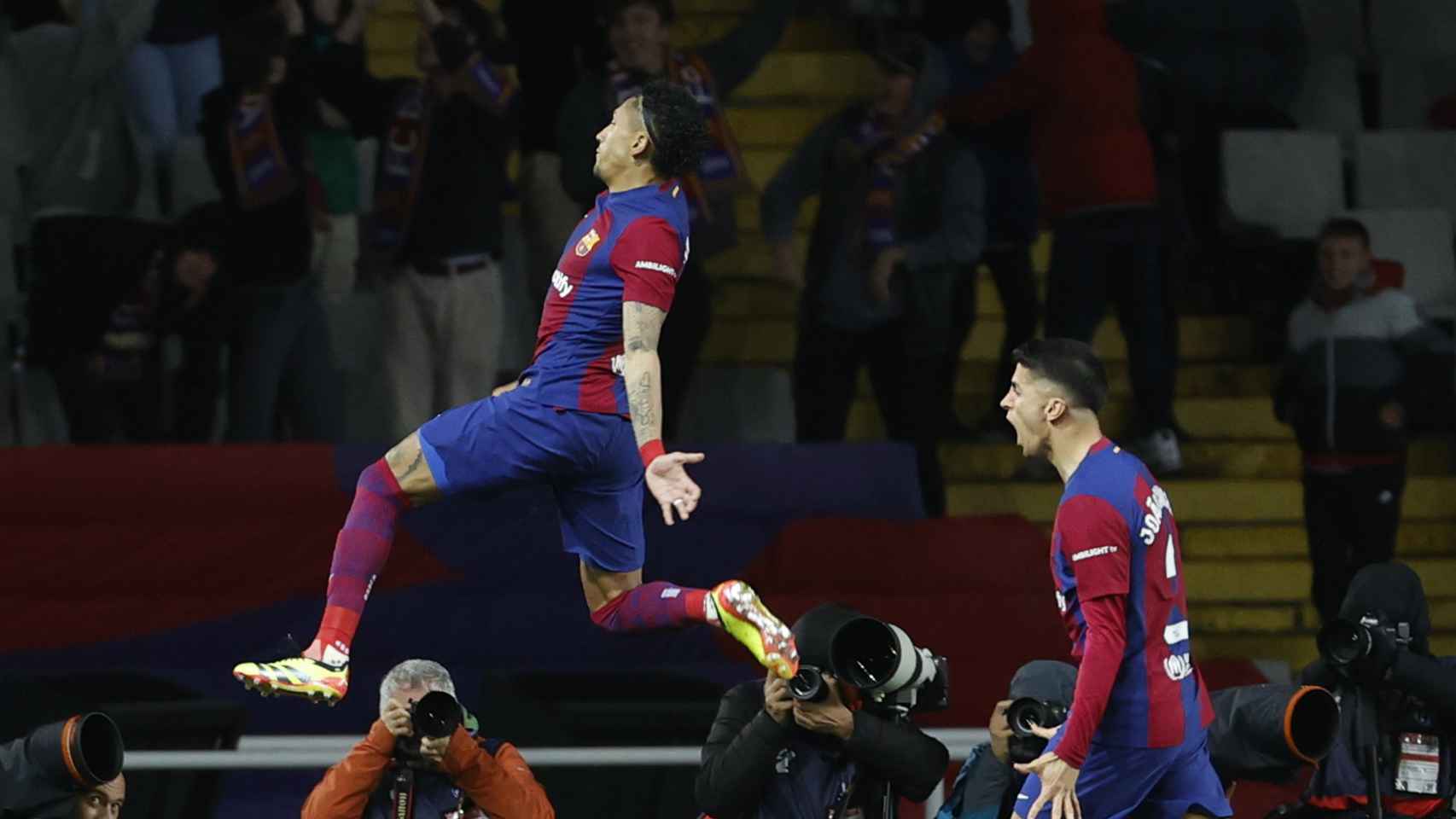 Raphinha celebrando su gol ante Las Palmas