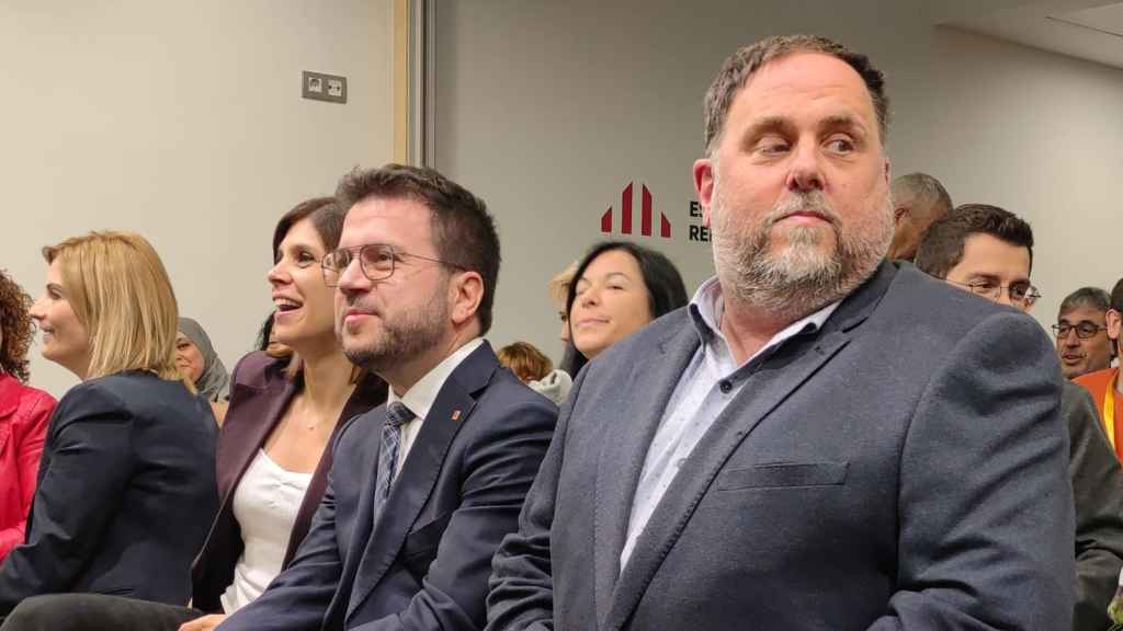 El líder de ERC, Oriol Junqueras, junto al presidente de la Generalitat, Pere Aragonès, y las portavoces y candidatas Marta Vilalta y Raquel Sans