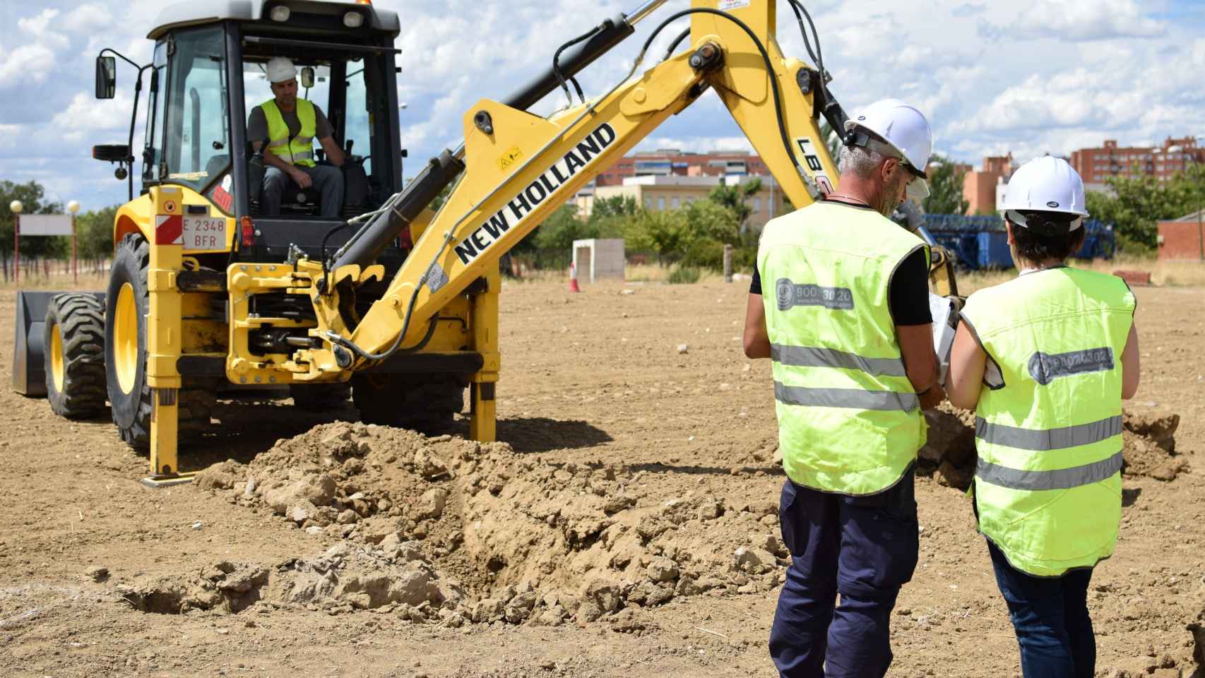 Varios trabajadores del sector de la construcción