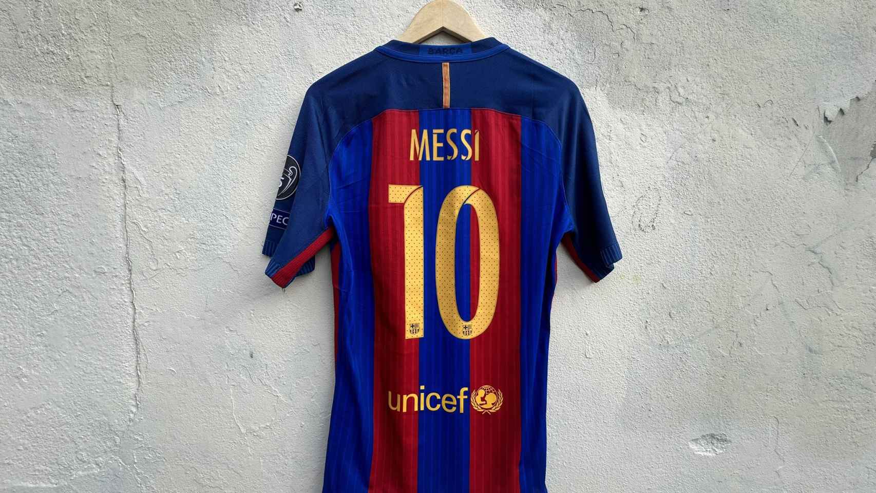 La camiseta de Leo Messi en el emblemático partido contra el PSG