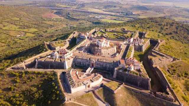 La fortificación de Elvas desde una vista aérea | PORTUGAL.NET