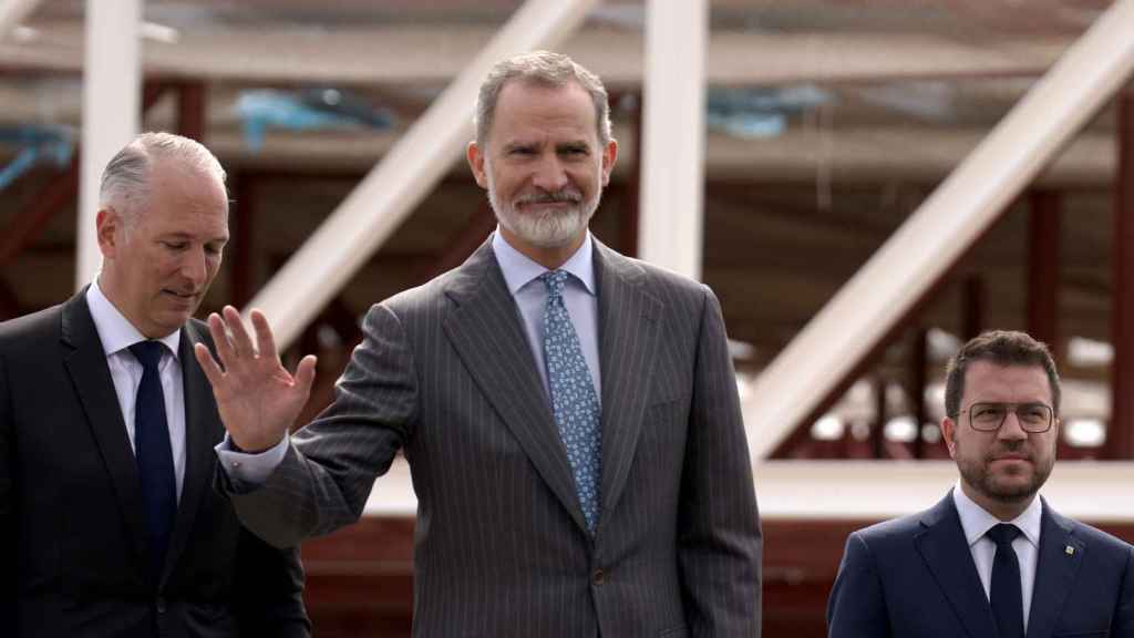 Felipe VI y Pere Aragonès en la visita a Seat