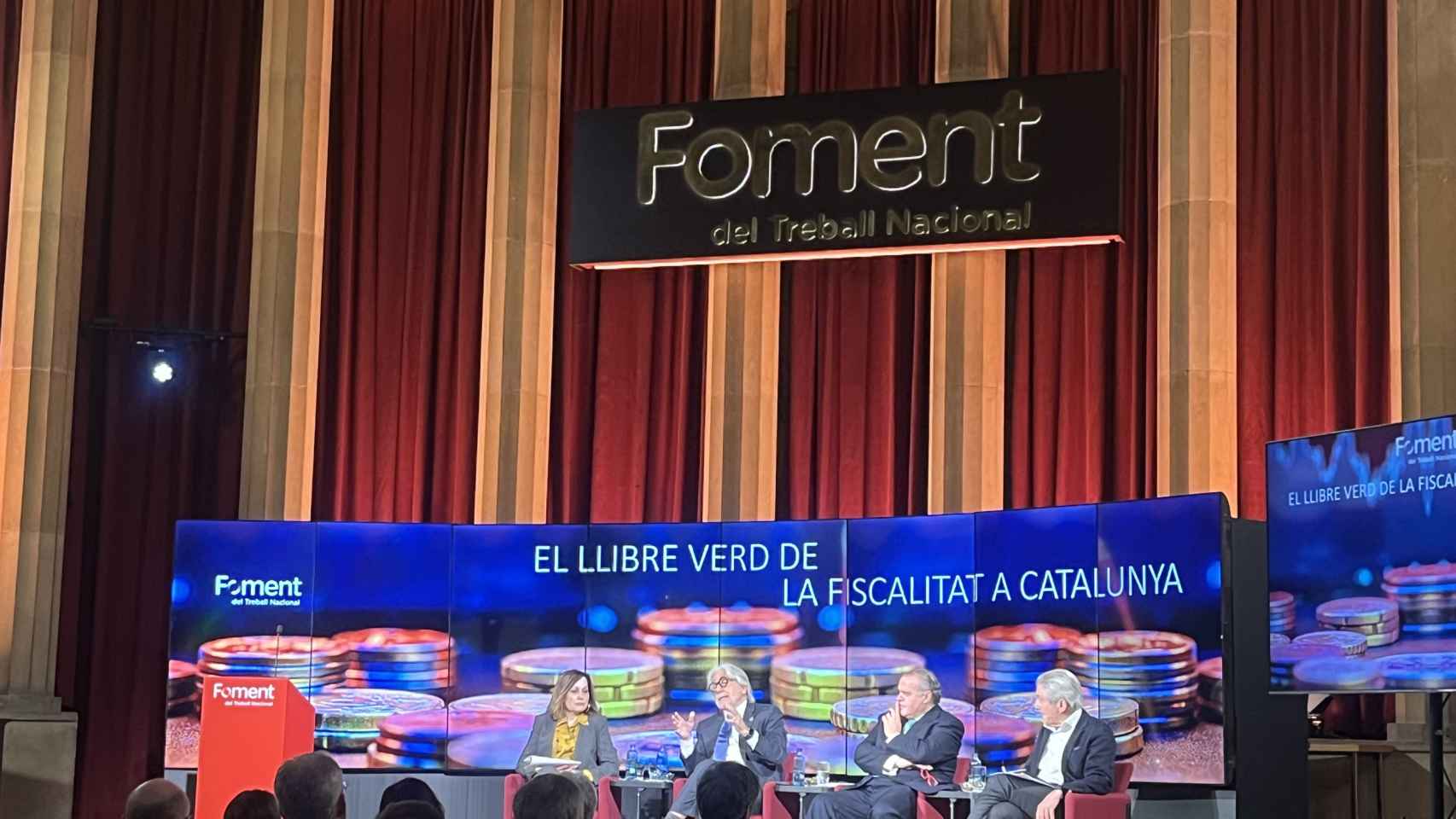 Foment del Treball presenta su libro verde sobre fiscalidad en Cataluña