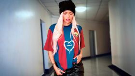 Esta es la camiseta que llevará el Barça en el clásico del Bernabéu: la reina del reggaeton