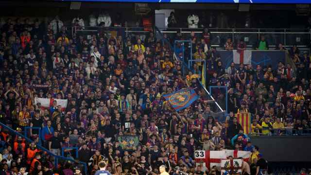 La afición del Barça, presente en el Parc des Princes por los cuartos de Champions
