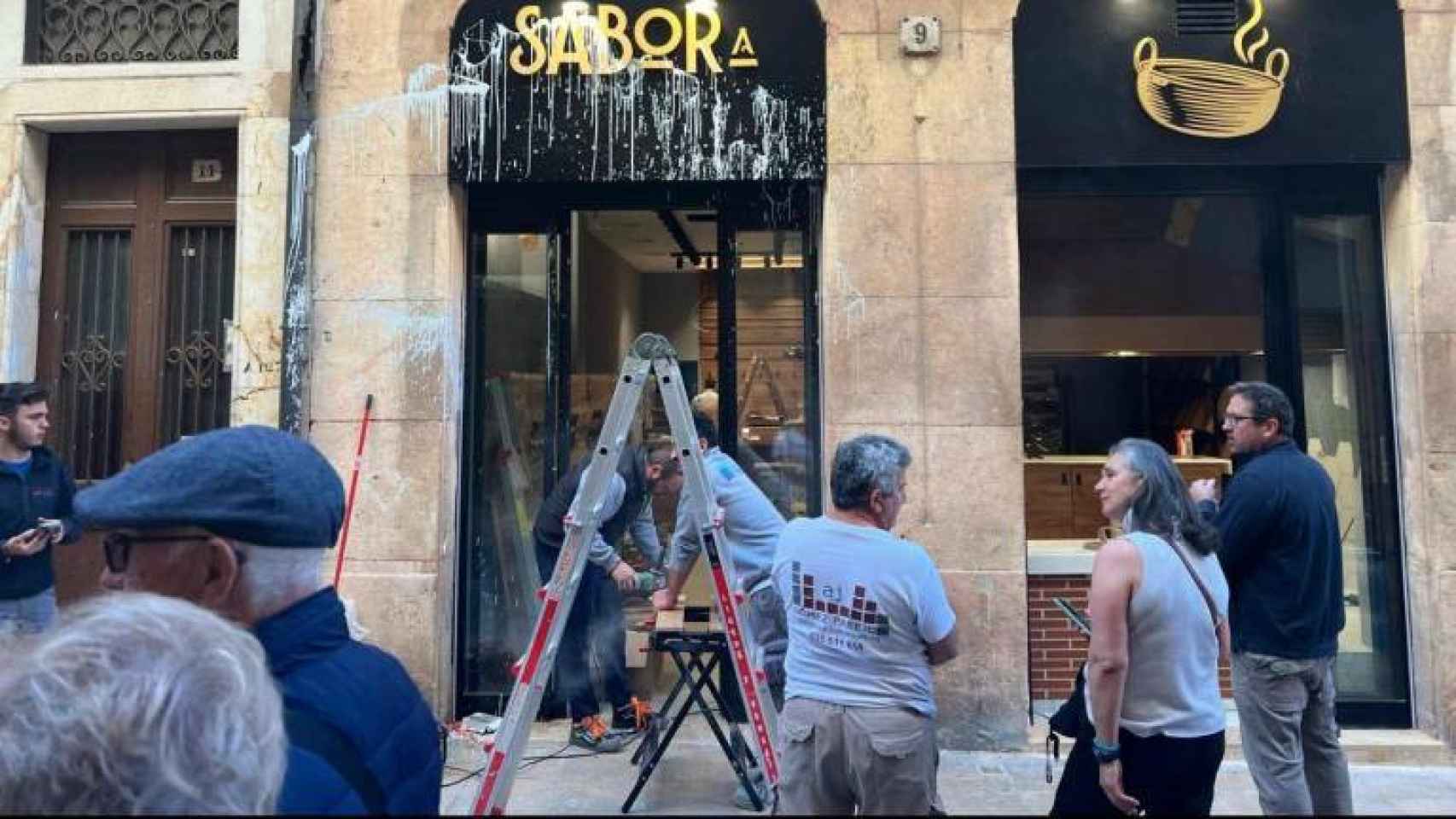 Imagen del comercio 'Sabor a España' atacado en Tarragona