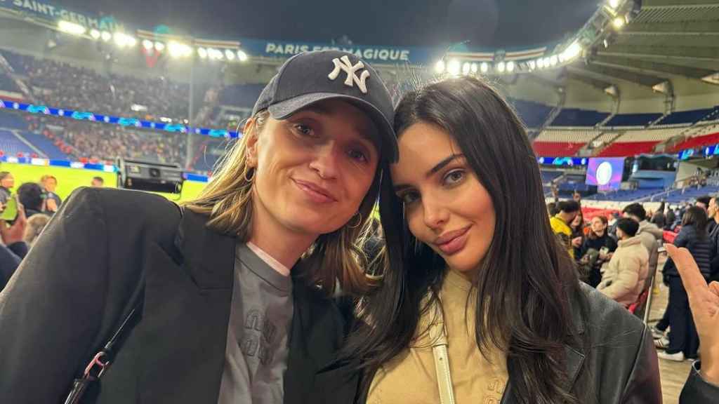 La mujer de Christensen y Gundogan en el PSG-Barça