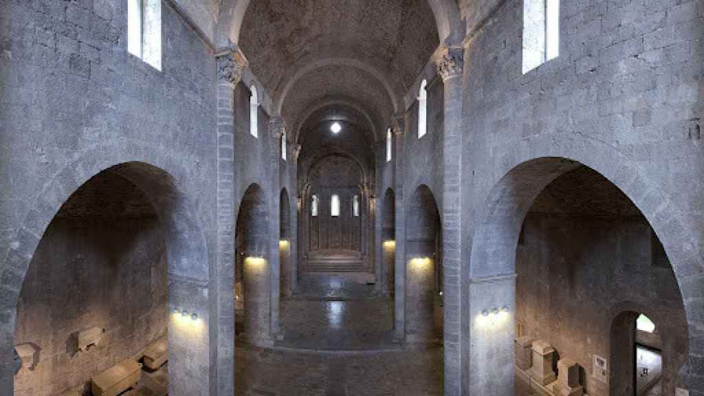Interior de Sant Pere de Galligants