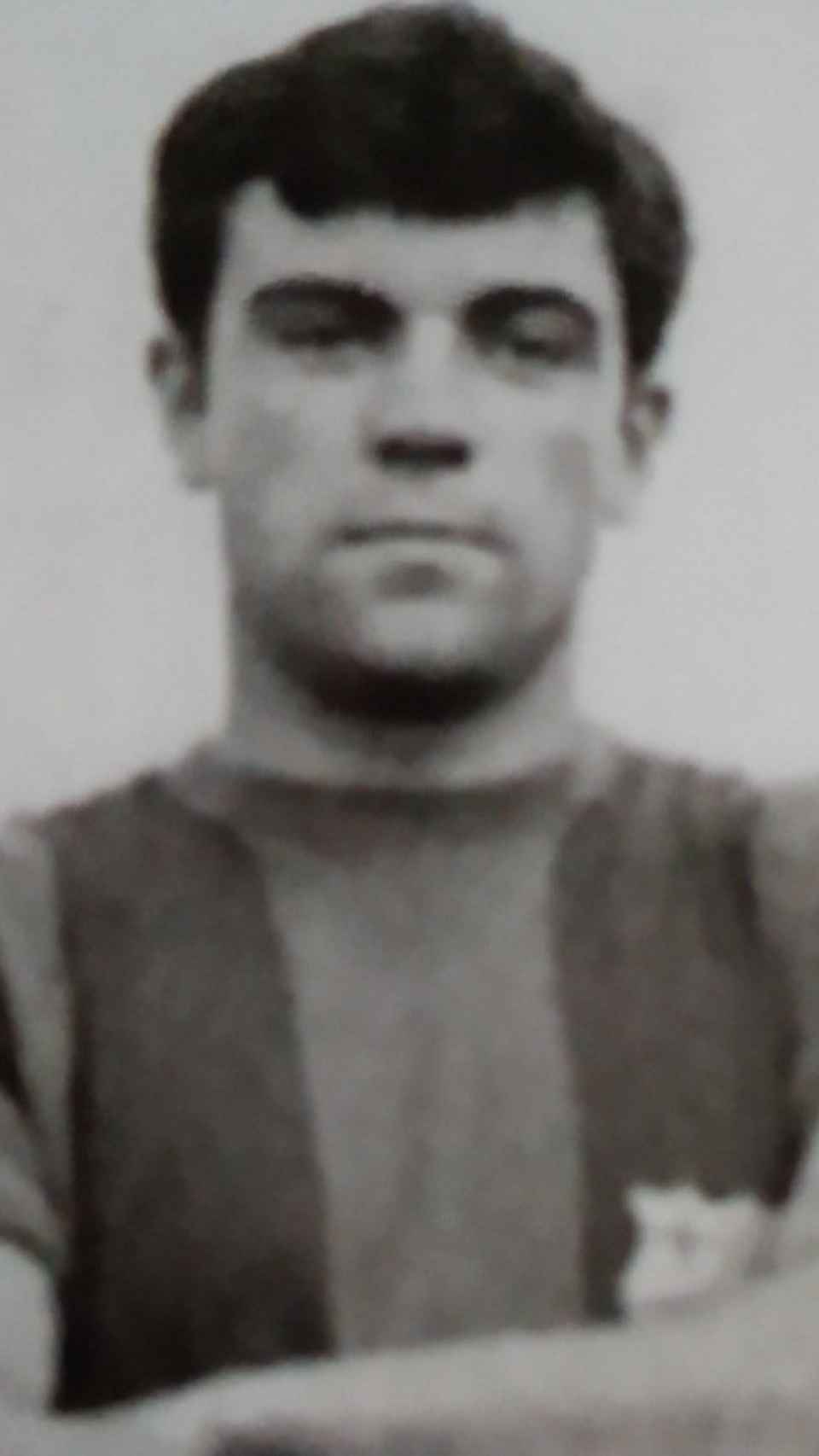 Joaquín Hernández, padre de Xavi, con la camiseta del Barça