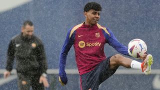 ¿Por qué puede suspenderse el Barça-Valencia por la lluvia?
