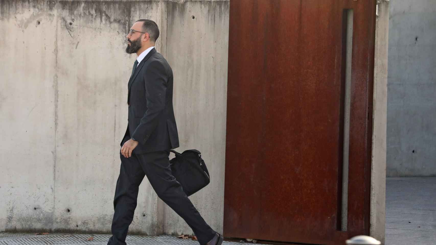 El teniente coronel Daniel Baena, saliendo de la Audiencia Nacional en el juicio del 'procés'