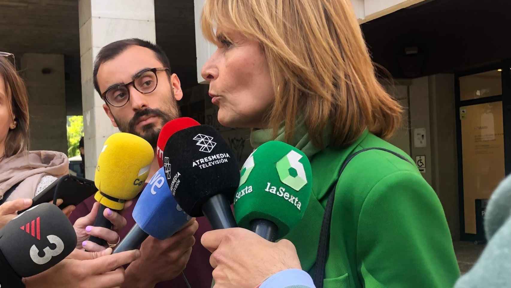 La viceprimera secretaria del PSC y directora de campaña, Lluïsa Moret, en declaraciones a periodistas