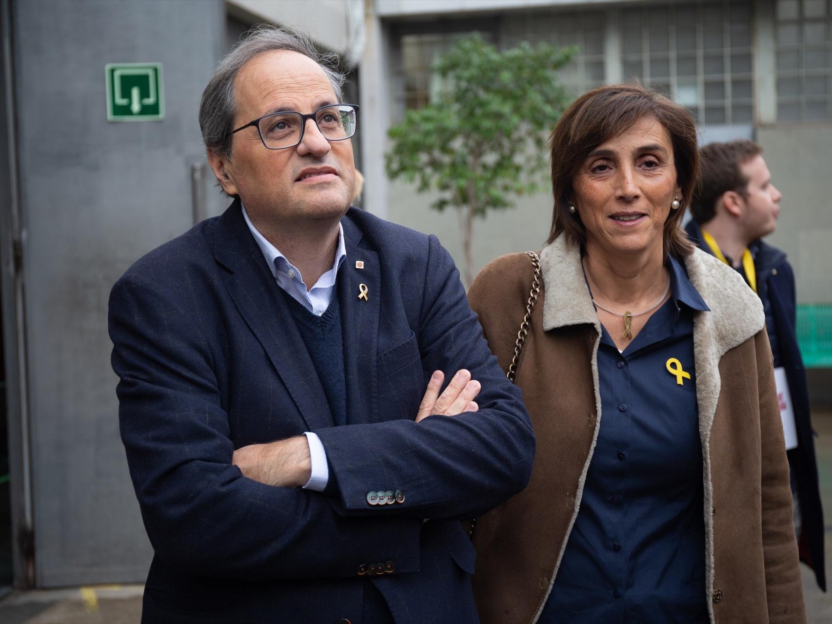Carola Miró junto a su esposo, Quim Torra, en la jornada electoral de noviembre de 2019 / EP
