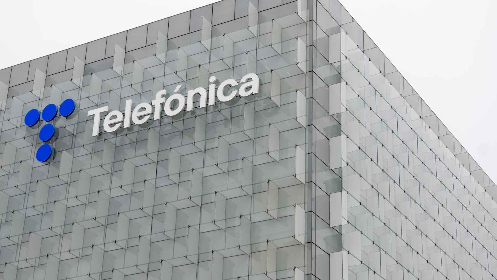 Vista de la sede de Telefónica, a 28 de noviembre de 2023