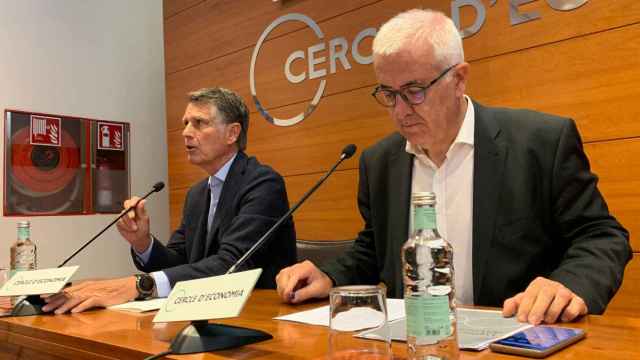 Jaume Guardiola, presidente del Círculo de Economía, y Miquel Nadal, director general, durante la presentación de la nota de opinión el 16 de mayo de 2024