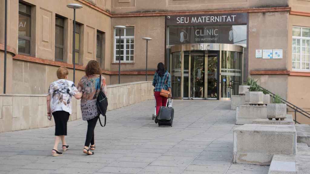 Imagen del edificio de la Maternidad del Hospital Clínic Barcelona