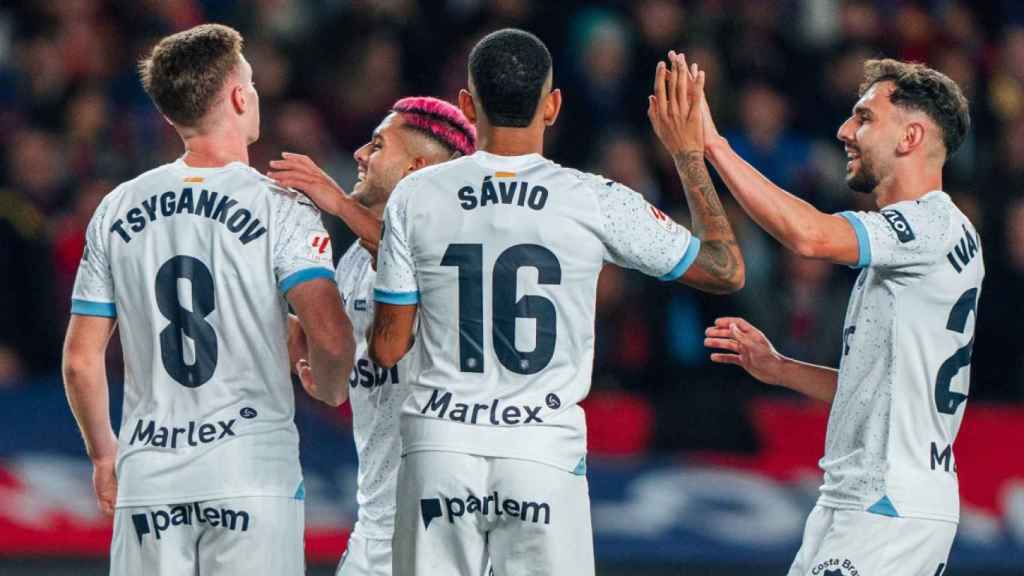 Los jugadores del Girona festeja un gol en la Liga