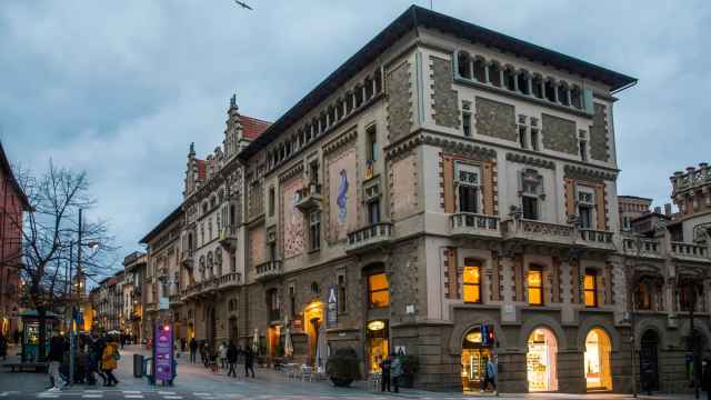 El pueblo a una hora de Barcelona que arrasa por sus dulces: una oferta gastronómica exquisita