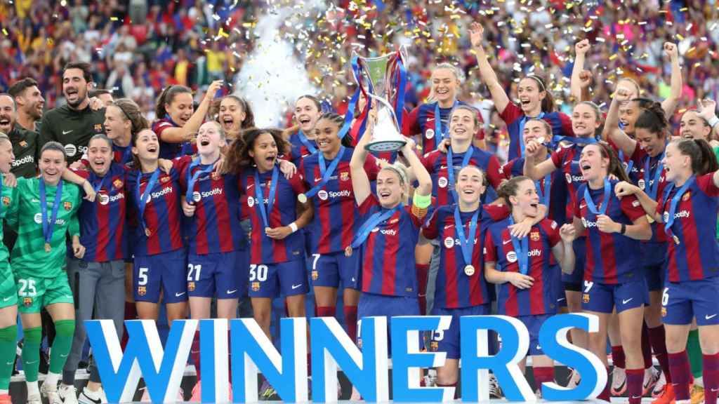 El Barça Femenino alza el título de la Champions League 2023-24
