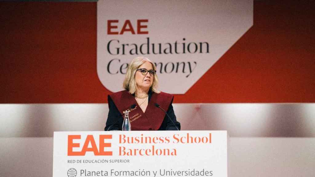Rosa Tous, vicepresidenta corporativa de Grupo Tous, en la ceremonia de EAE Business School Barcelona