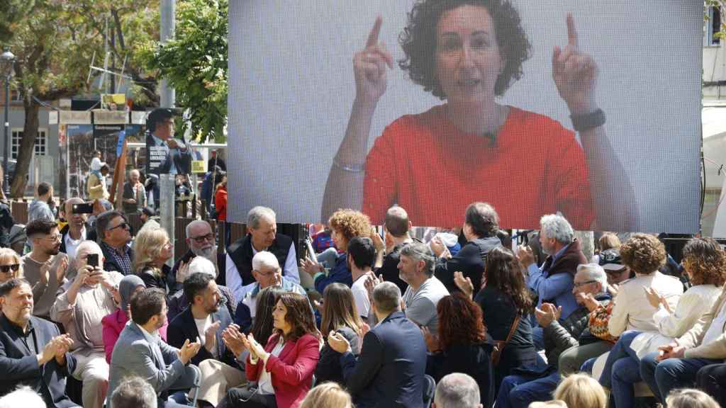 La secretaria general de ERC, Marta Rovira, en un mitin de campaña