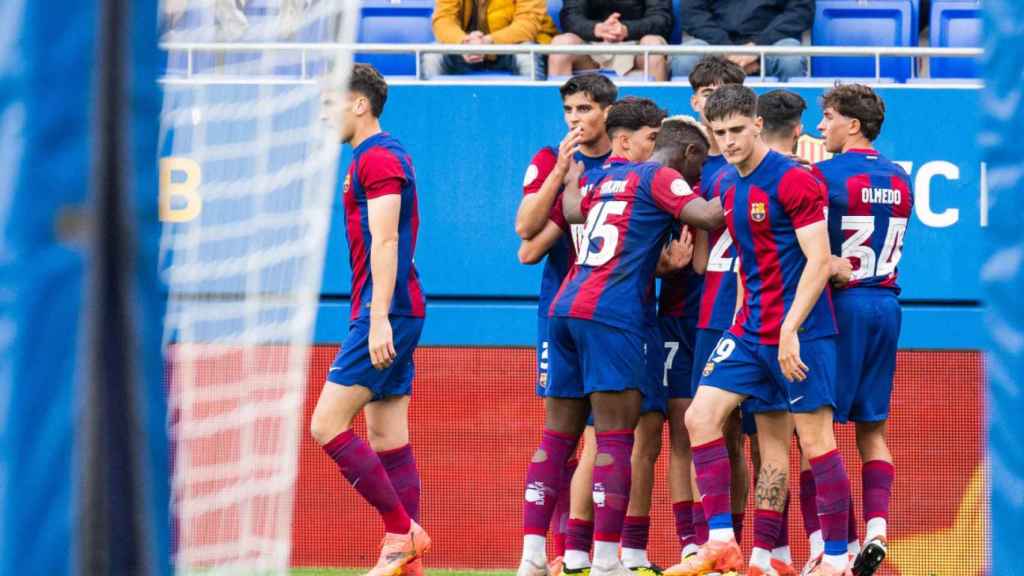 El Barça B celebra el único gol del triunfo contra el Lugo