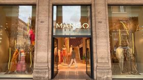 Tienda Mango en la galería comercial Alberto Sordi