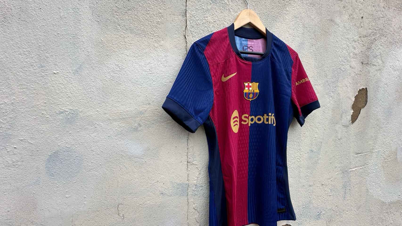 En venta la nueva camiseta del Barca para el 125 aniversario solo 15 dias