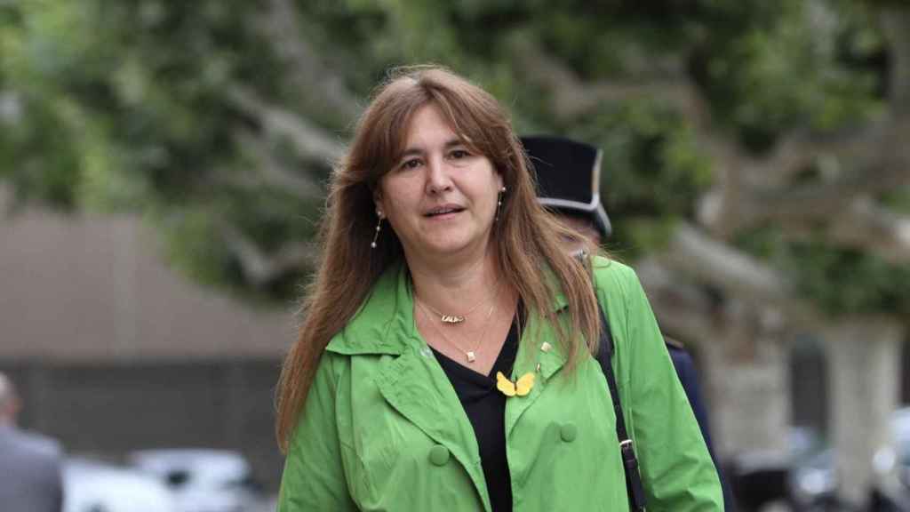 Llegada de Laura Borrás al Parlament de Catalunya