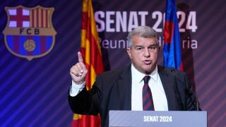 Laporta fracasa con los grandes fichajes del Barça para salir de la crisis