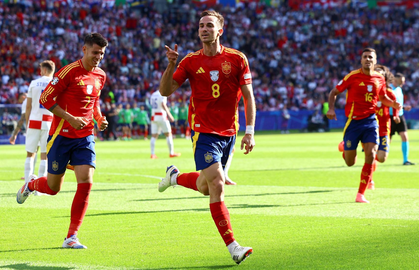 Fabián Ruiz celebra su gol contra Croacia en el debut de España en la Eurocopa