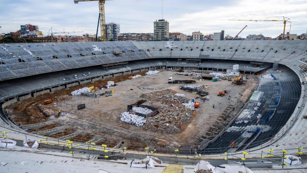 Un vistazo del comienzo de las obras del nuevo Camp Nou