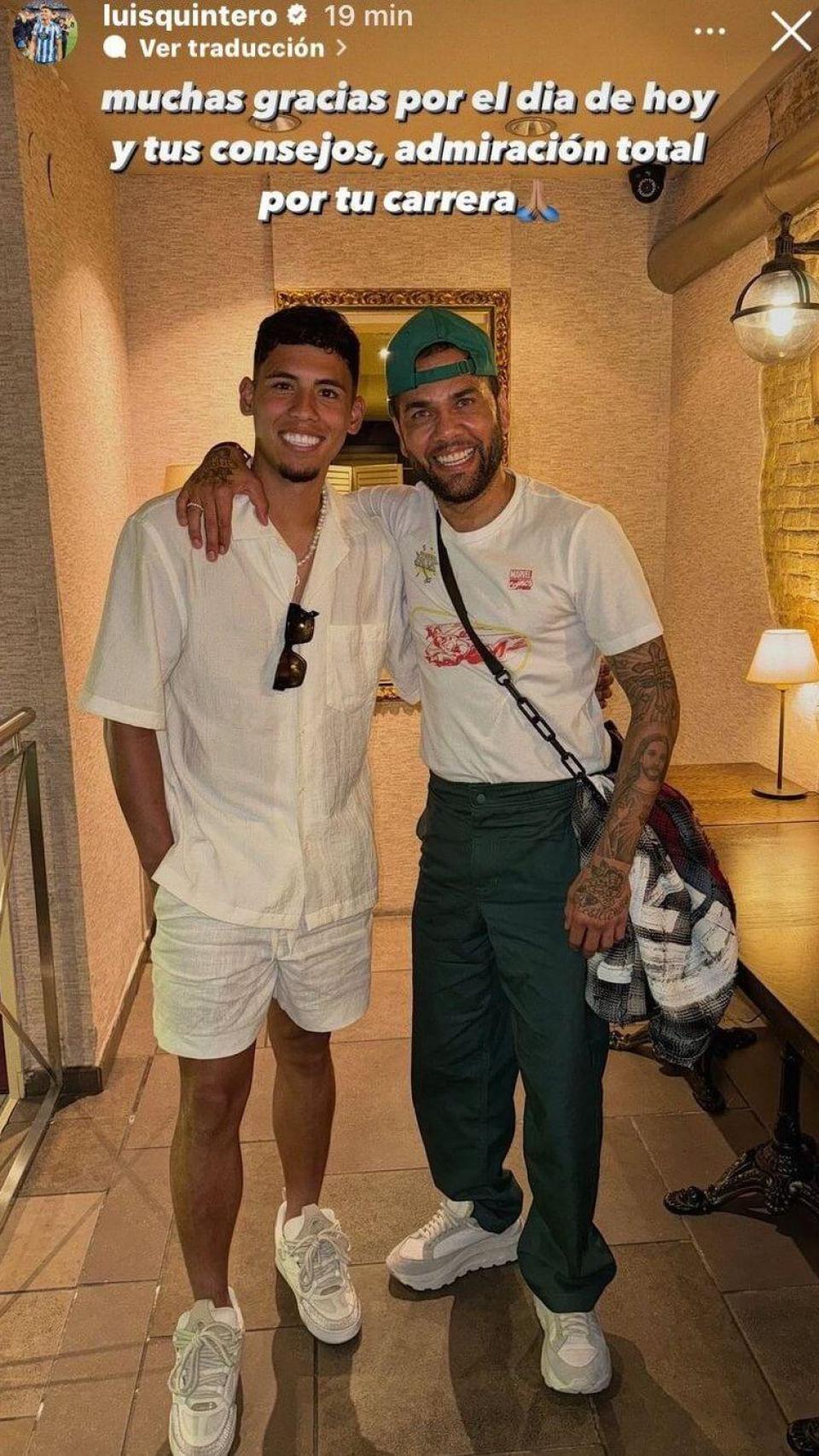 Luis Quintero y Dani Alves