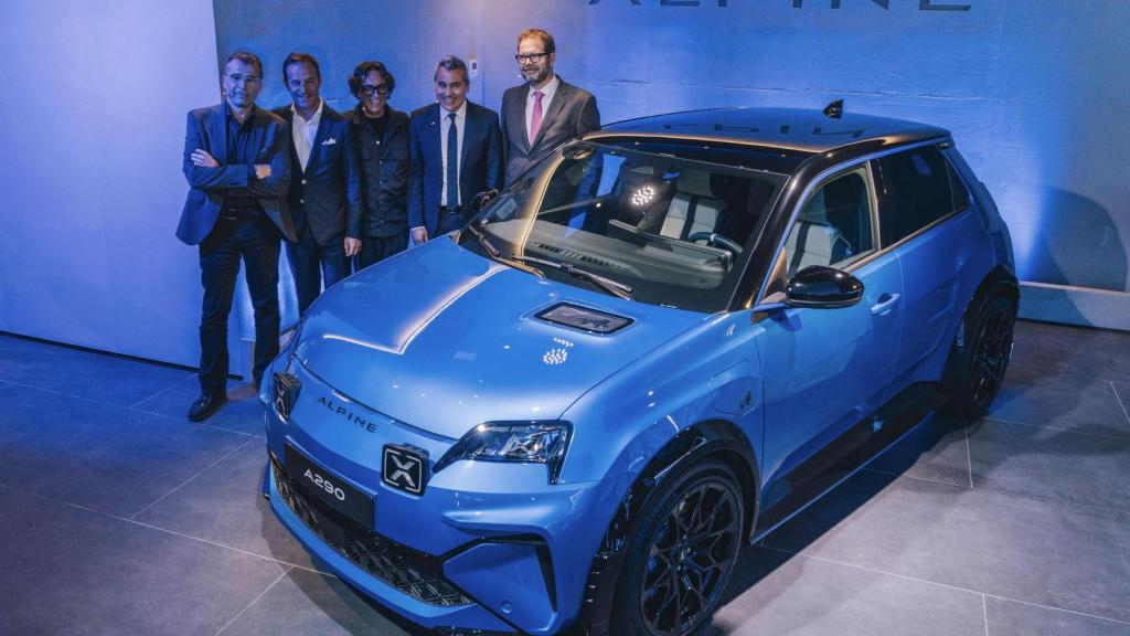 La dirección de Renault y Alpine presenta el nuevo modelo A290 en Barcelona