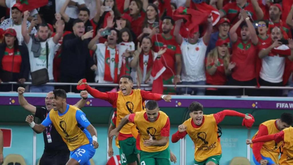 La euforia de los futbolistas de Marruecos tras ganar un partido en el Mundial 2022