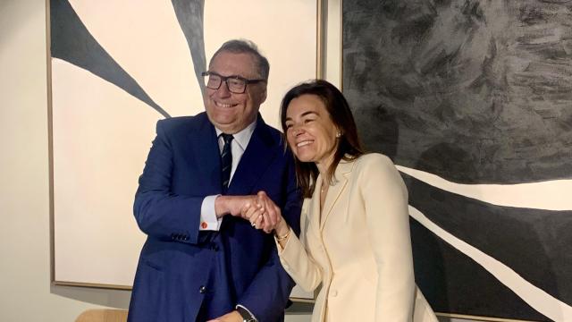Ramon Agenjo, nuevo presidente de Barcelona Global, con Maite Barrera, presidenta saliente