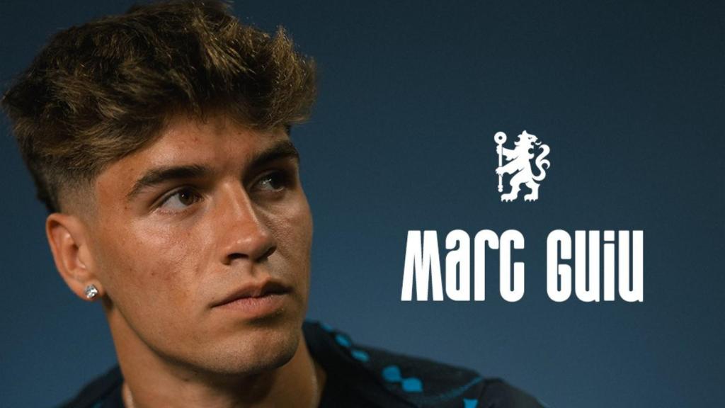 El Chelsea presenta el fichaje de Marc Guiu