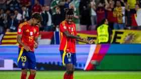 Lamine Yamal y Nico Williams bailan en la victoria de España contra Georgia