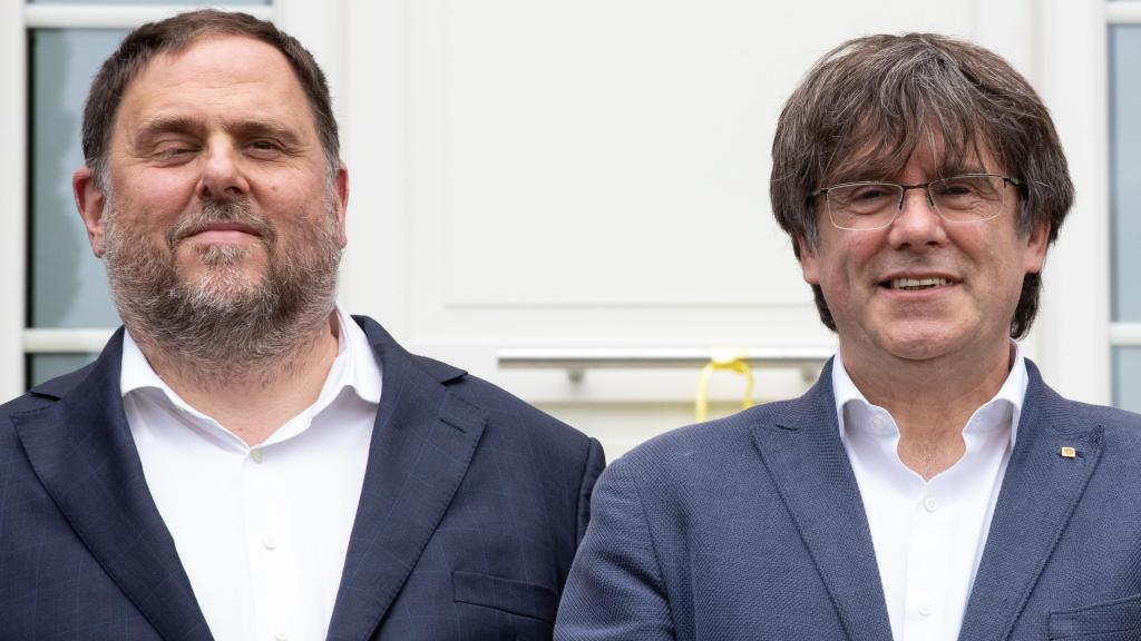 Oriol Junqueras (izq.) y Carles Puigdemont, en un encuentro del pasado en Waterloo / EP